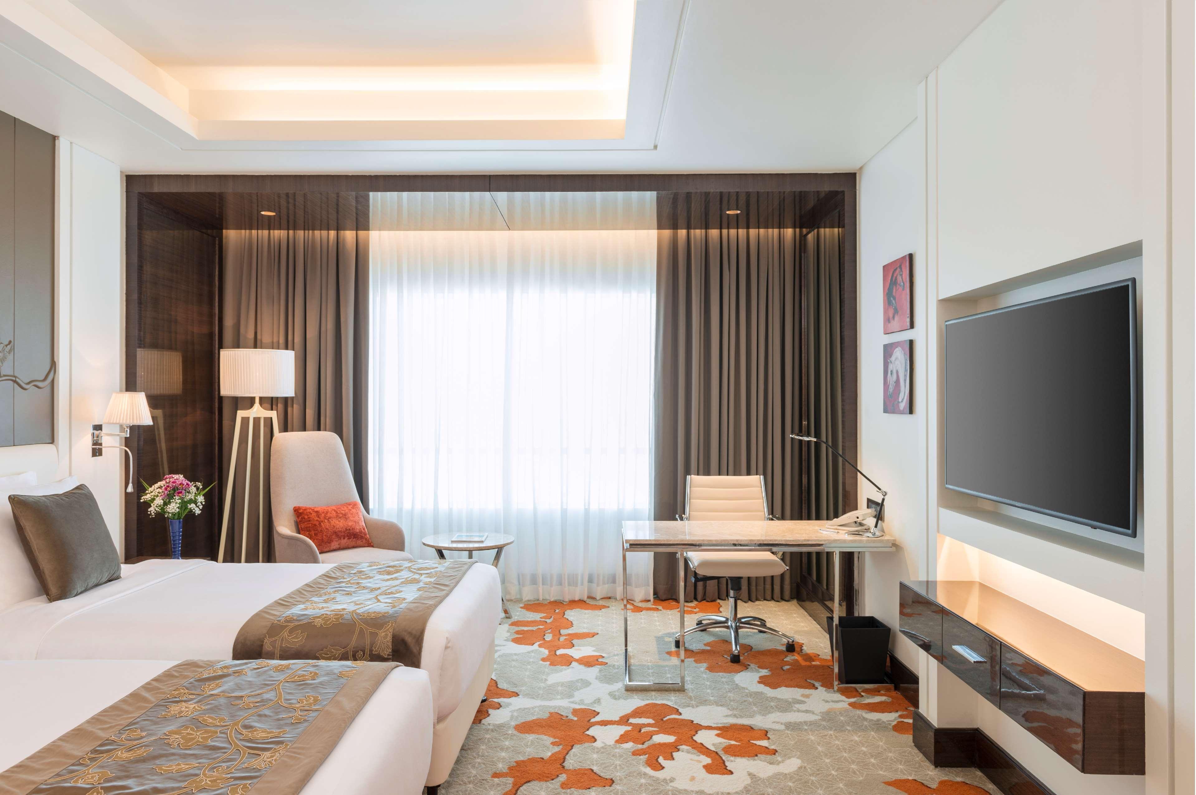Radisson Blu Hotel, Ajman Exterior photo Deluxe Room